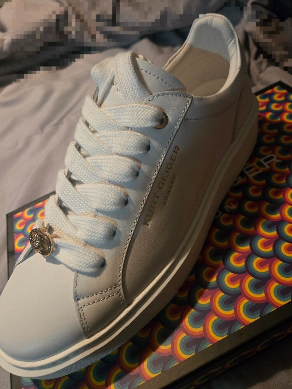 Men sneakers